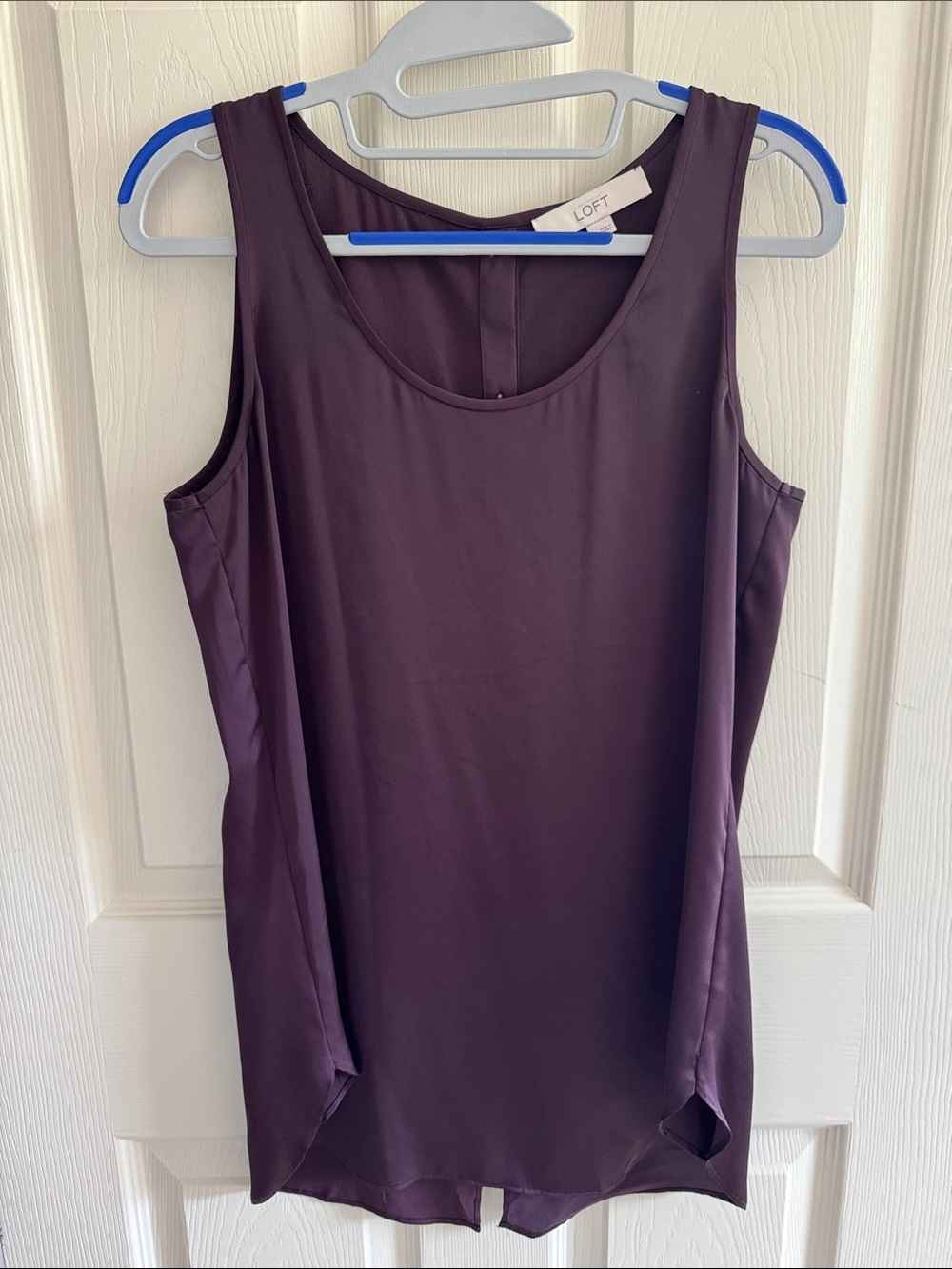 LOFT Plum Sleeveless Scoop Neck Shell